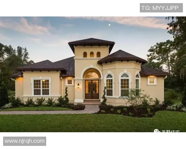 足球明星退役后回归田园生活种菜买房享受宁静人生