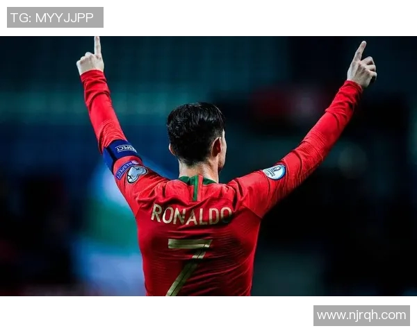 传奇足球明星的辉煌岁月与不朽成就盘点十位足坛巨星的传奇故事